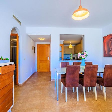 Apartamentos Madrid Торевиеха Екстериор снимка